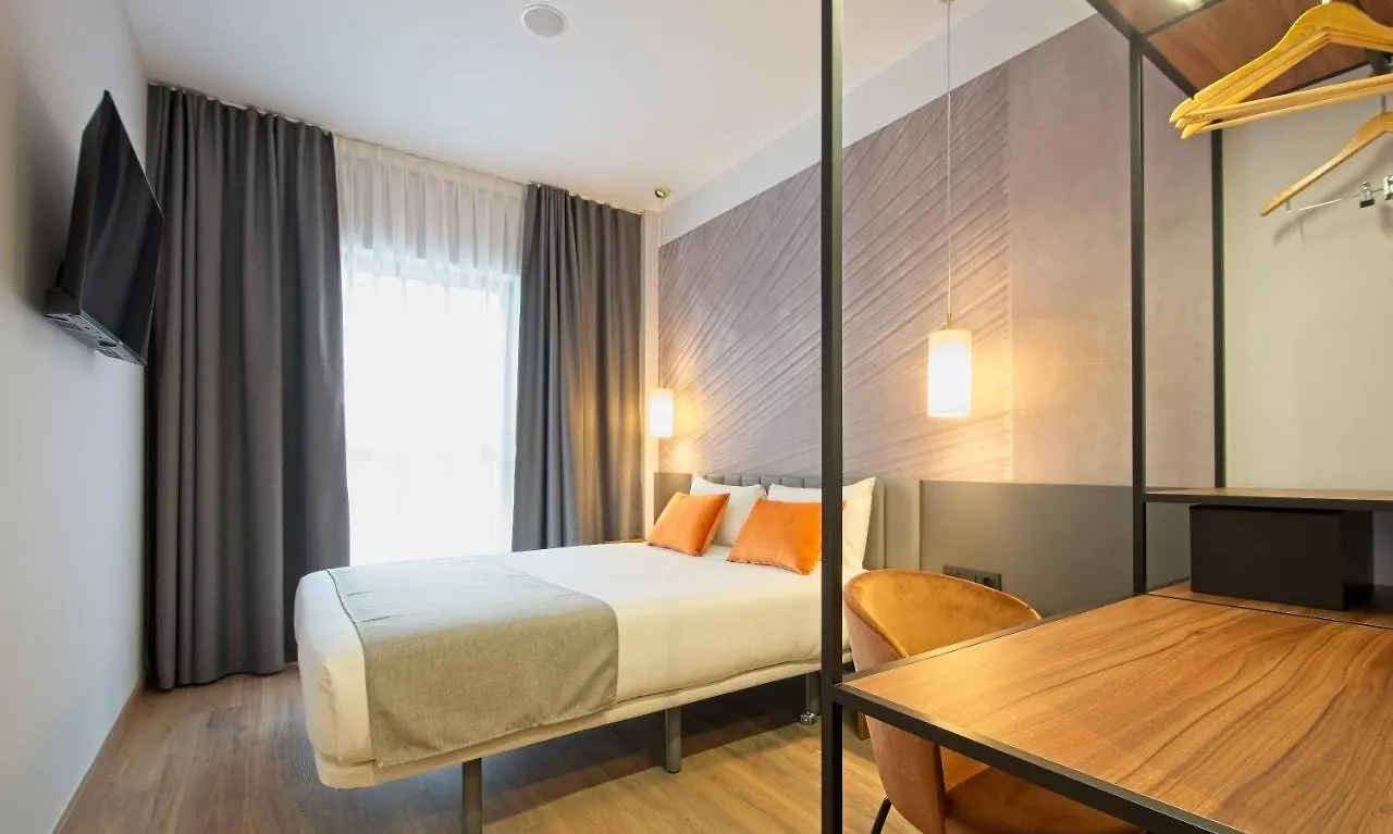 Dwo Yuste Alcala Hotel Madrid