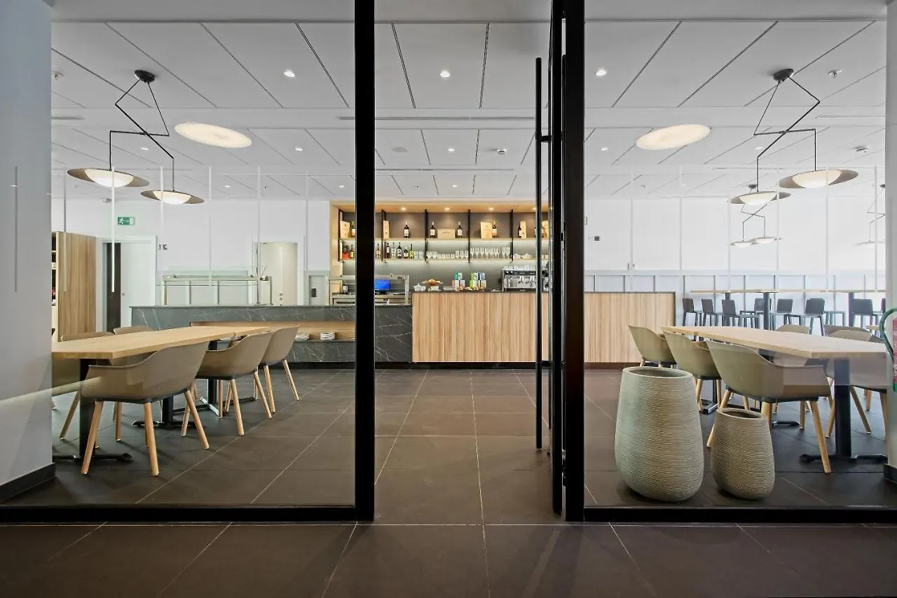 Dwo Yuste Alcala Hotel Madrid Spain