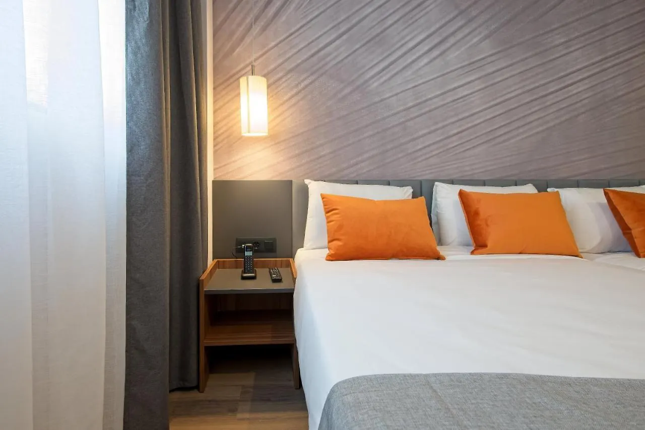 Dwo Yuste Alcala Hotel Madrid